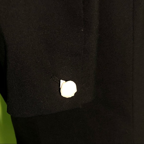 Gap Navy Blazer - Picture 5 of 6